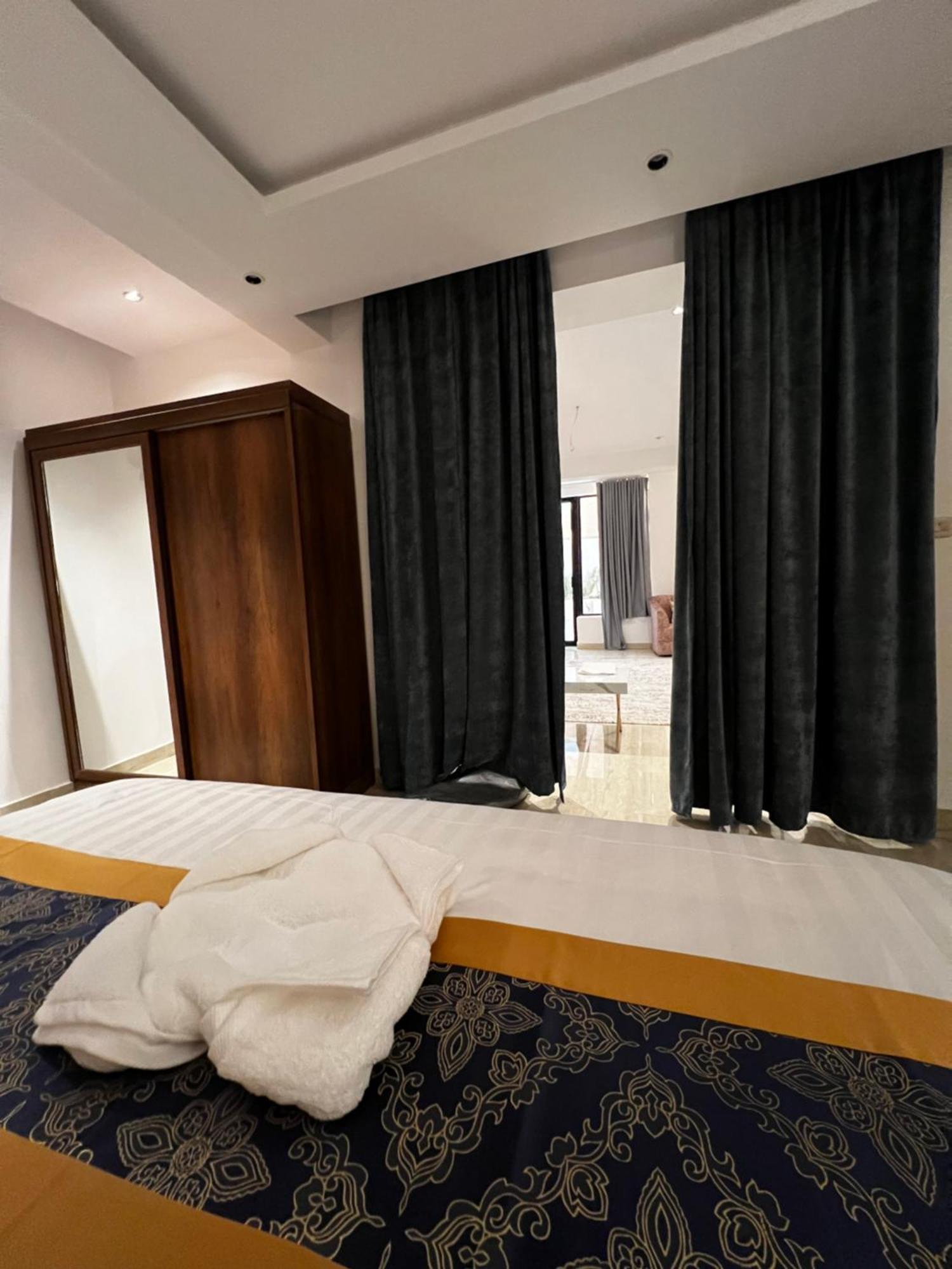 أجنحه الفرسان الفاخره Al Ula Exterior photo